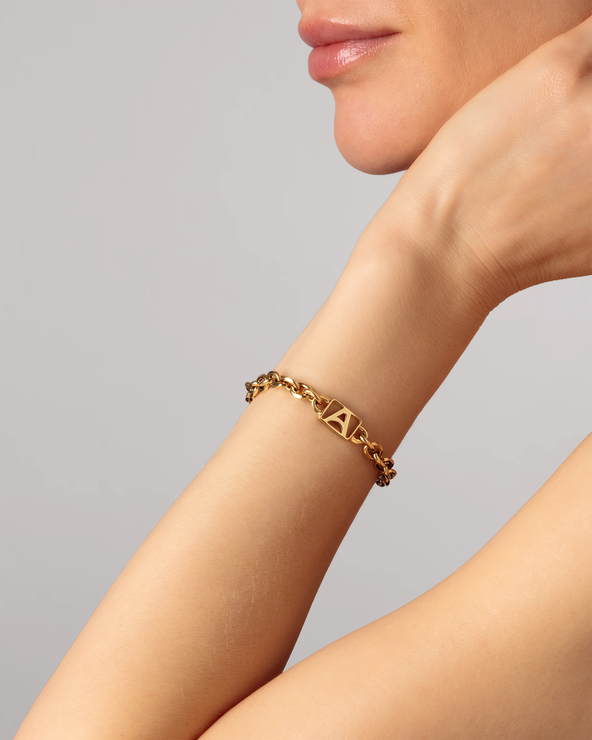 Link & Logo Bracelet™ | Gold - Image 4